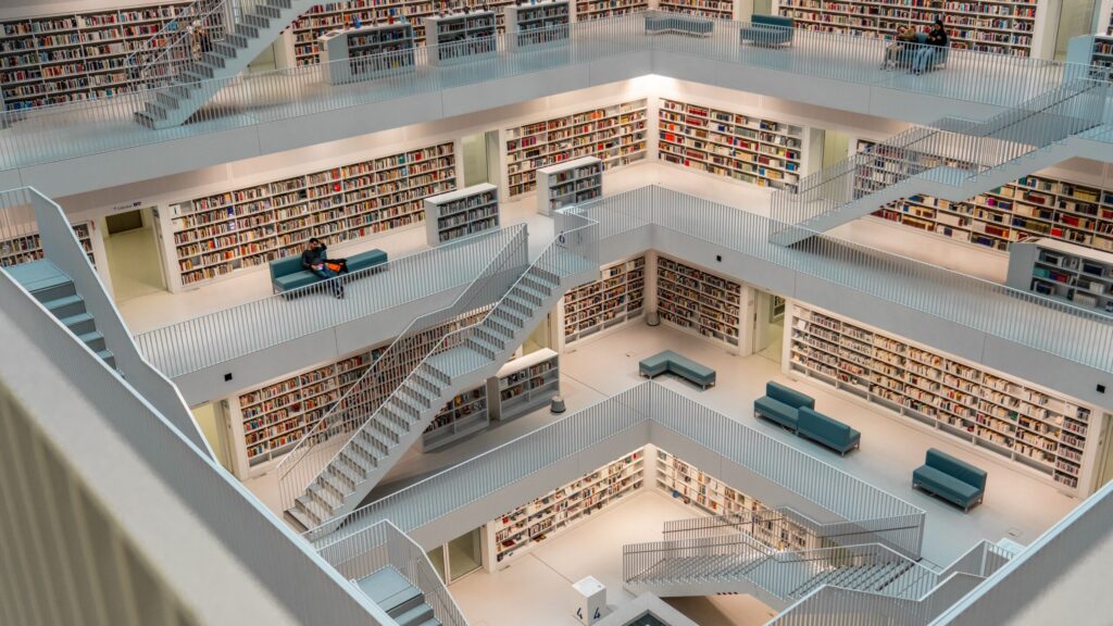 桜峰市立中央図書館 新築工事(デモ) 施工後